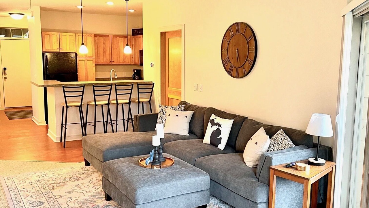 Photo of Livingroom in Bellaire