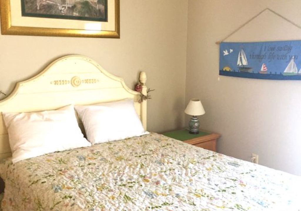 Photo of Bedroom in Beach Haven