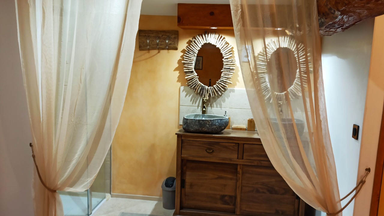 Photo of Bathroom in Floirac