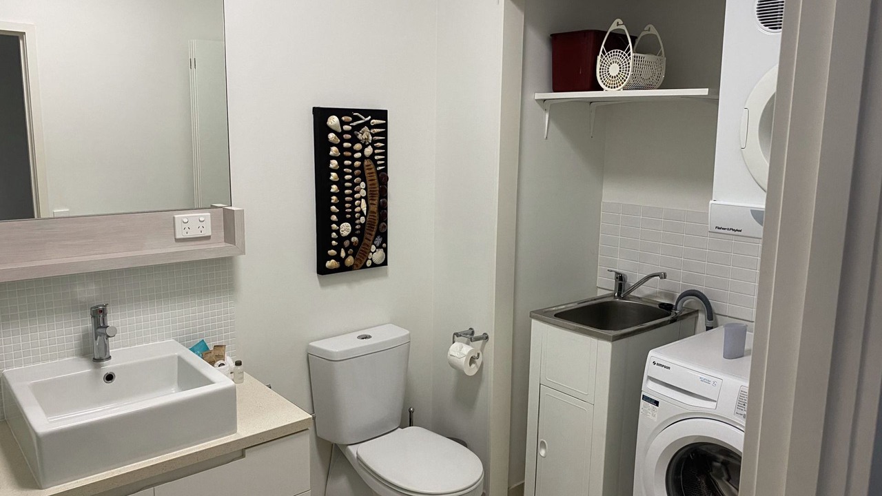 Photo of Bathroom in Nelly Bay