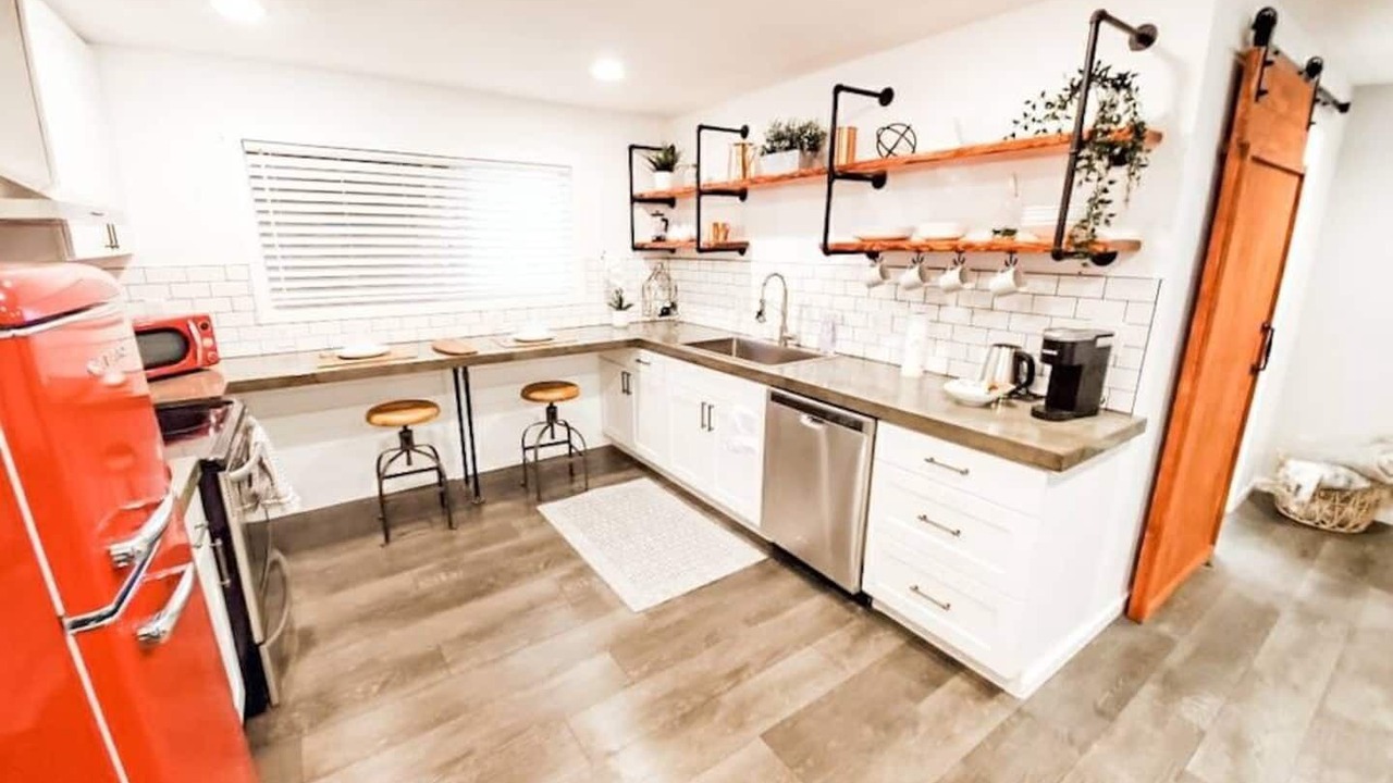 Photo of Kitchen in Lake Shore