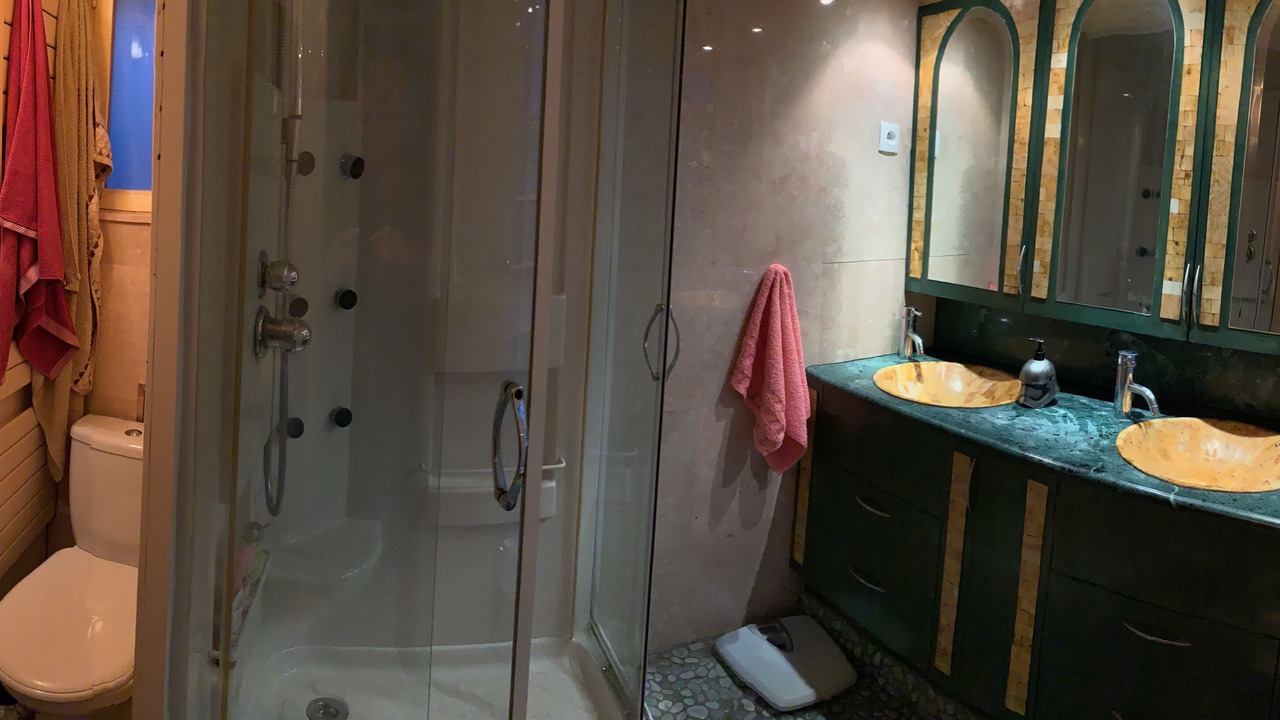 Photo of Bathroom in Ria-Sirach