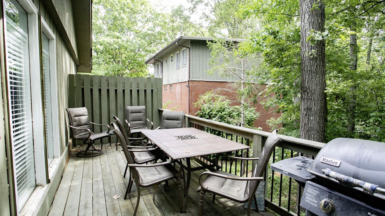 Photo of Outdoor in Gainesville