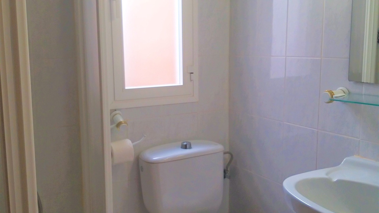 Photo of Bathroom in Colera