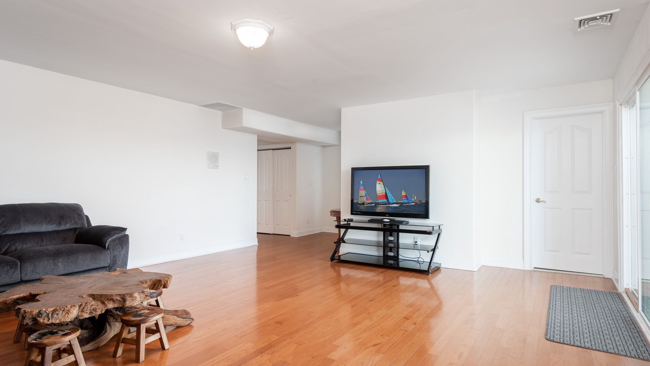 Photo of Livingroom in West Wildwood