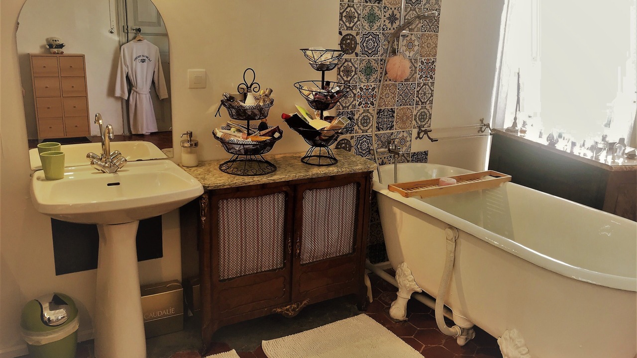 Photo of Bathroom in Saint-Bauzille-de-Putois