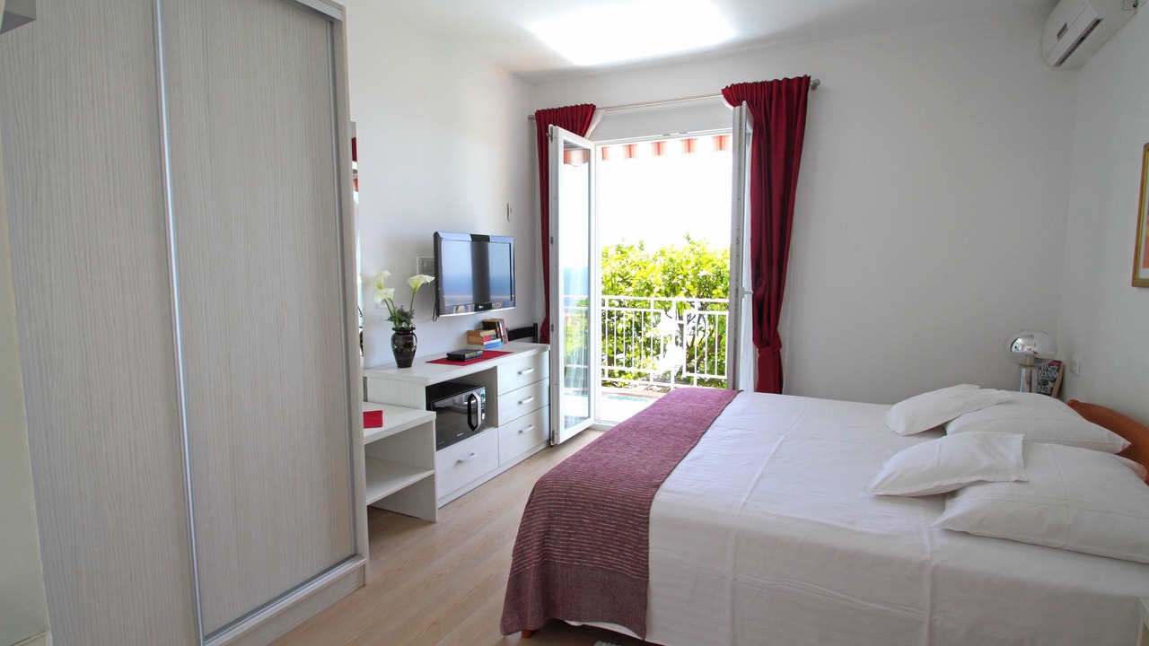 Photo of Bedroom in Ploce