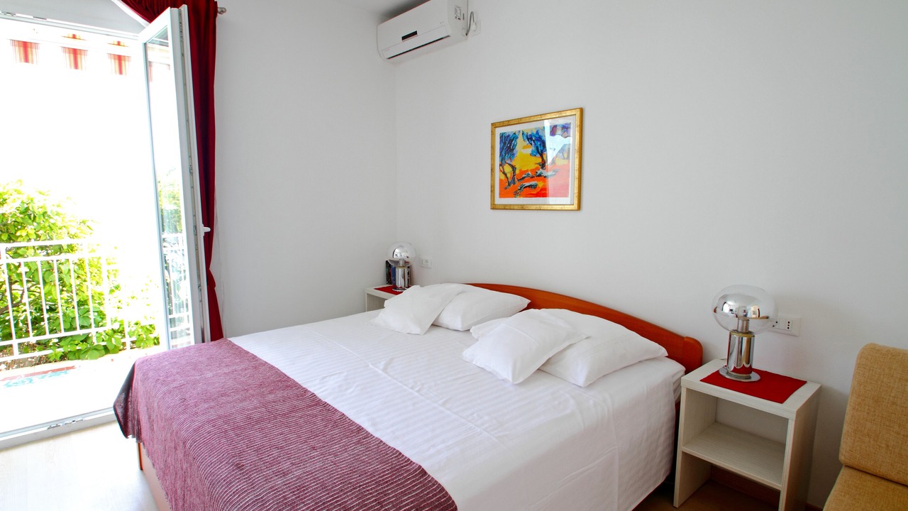 Photo of Bedroom in Ploce