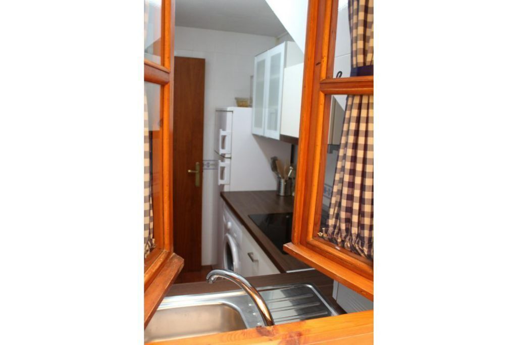 Photo of Kitchen in Montejo de la Sierra
