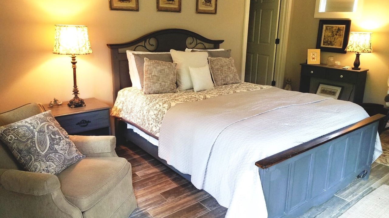 Photo of Bedroom in Macon