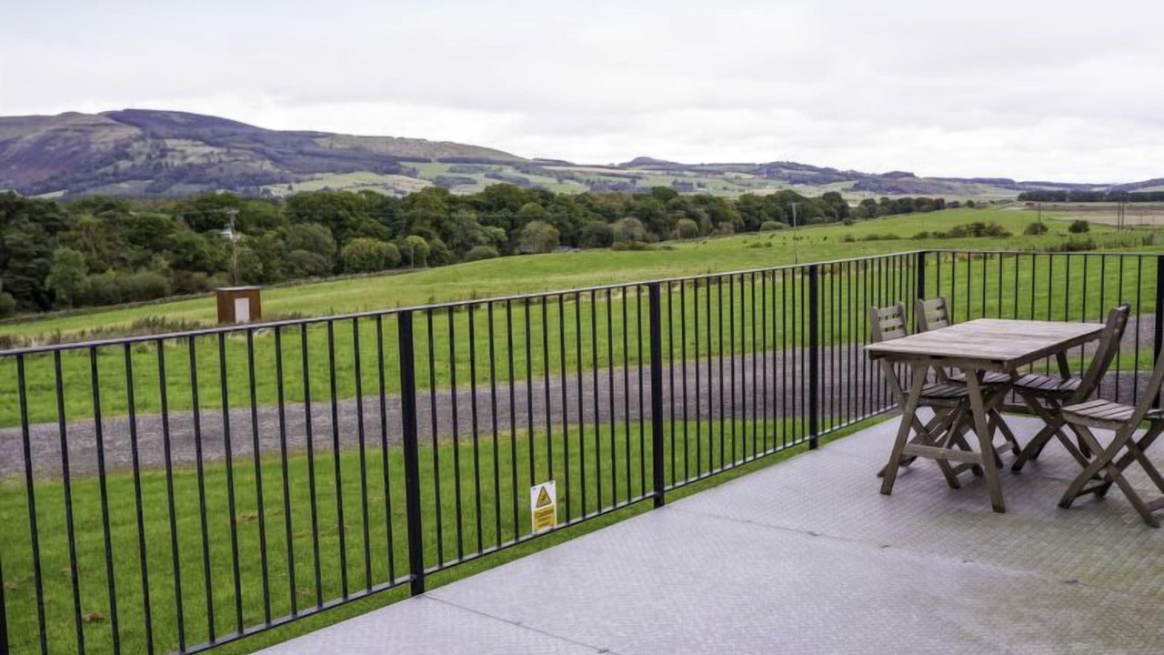 Photo of Others in Kinross