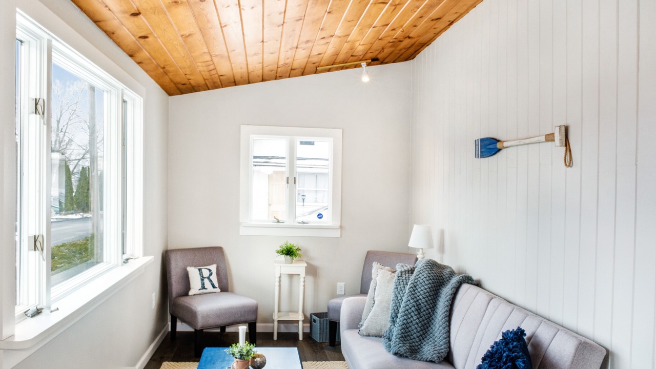 Photo of Livingroom in Canandaigua
