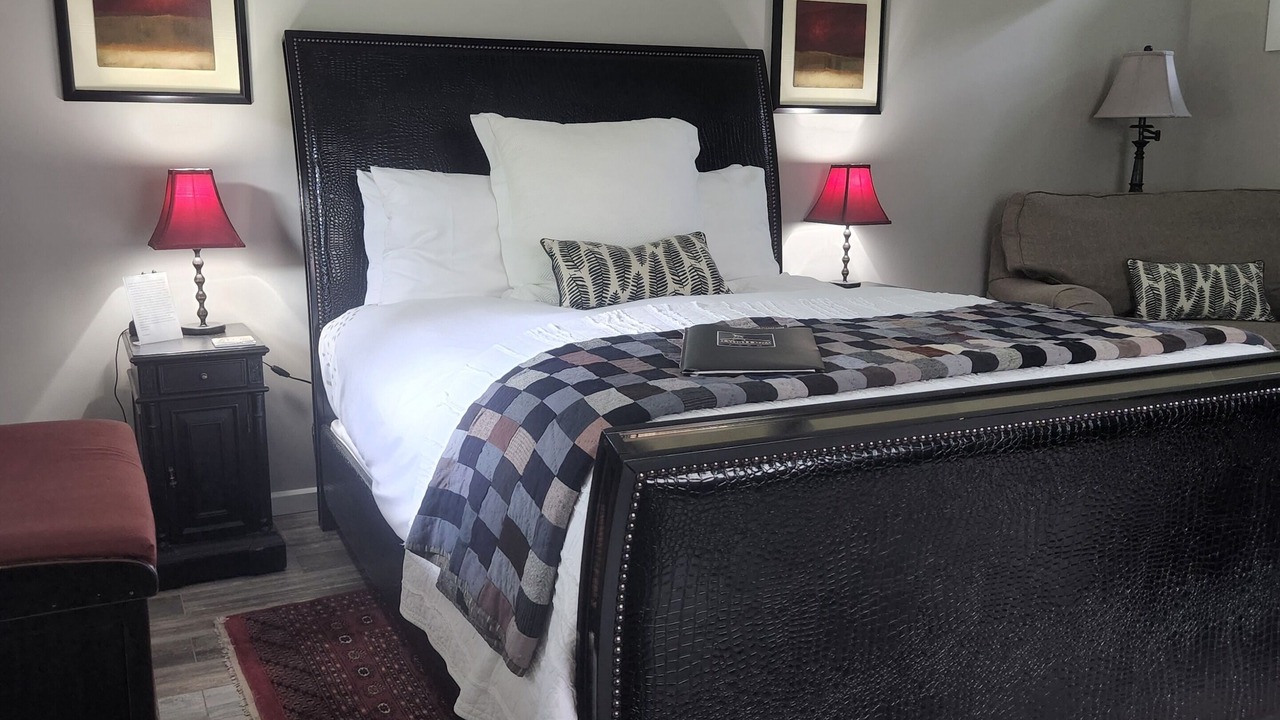Photo of Bedroom in Macon