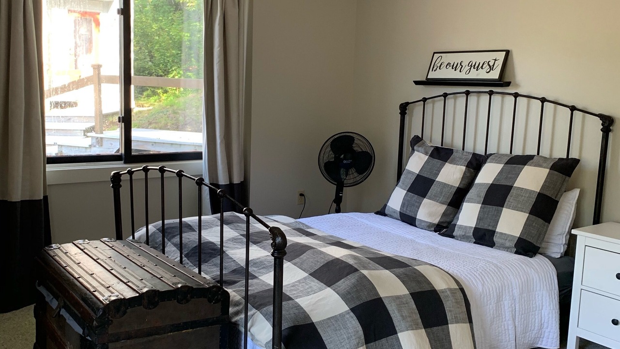 Photo of Bedroom in Lincoln