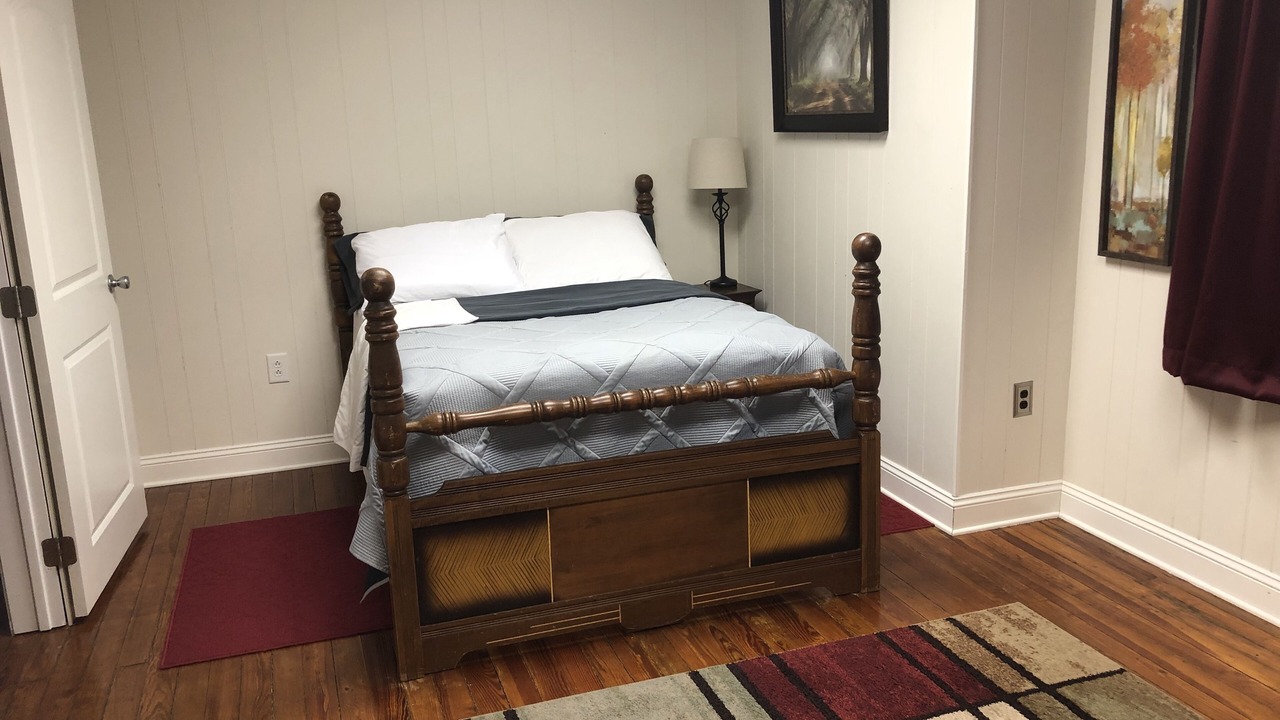 Photo of Bedroom in Houma