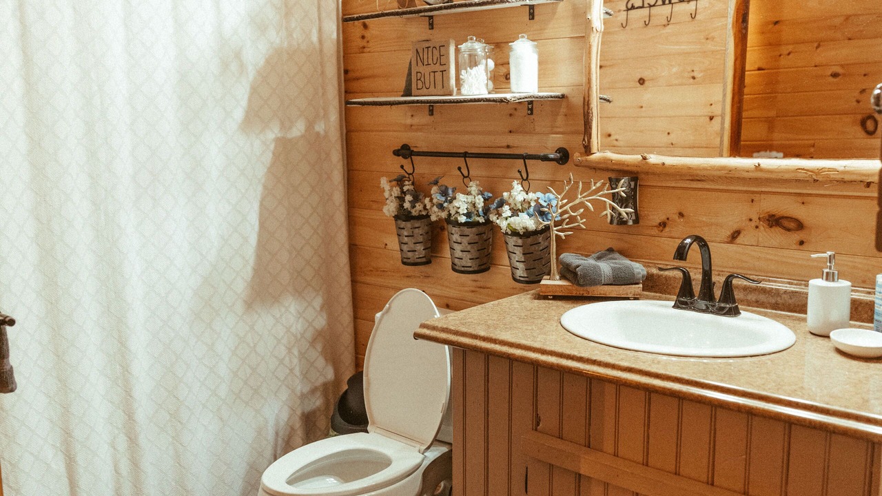 Photo of Bathroom in Jasper