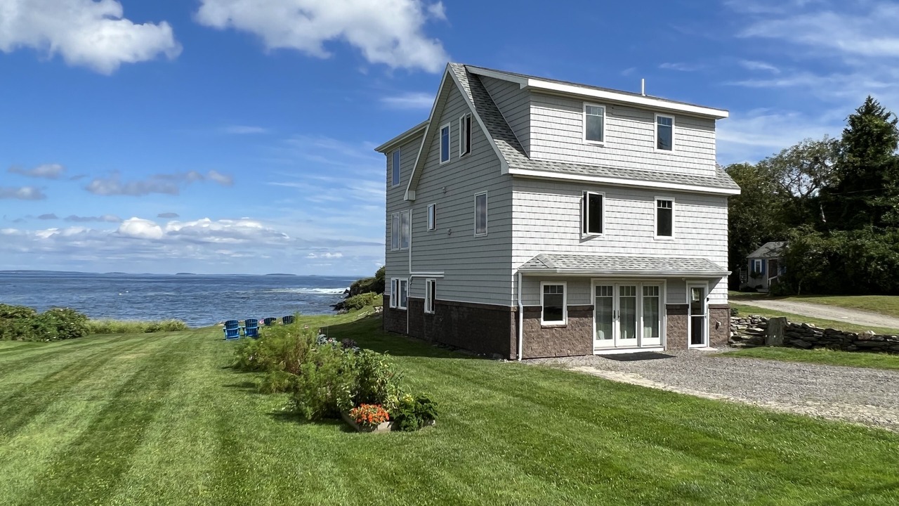 Photo of Outdoor in Pond Cove