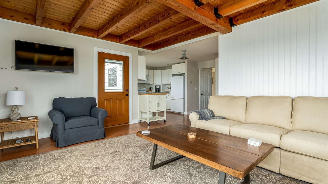 Photo of Bedroom in Pond Cove