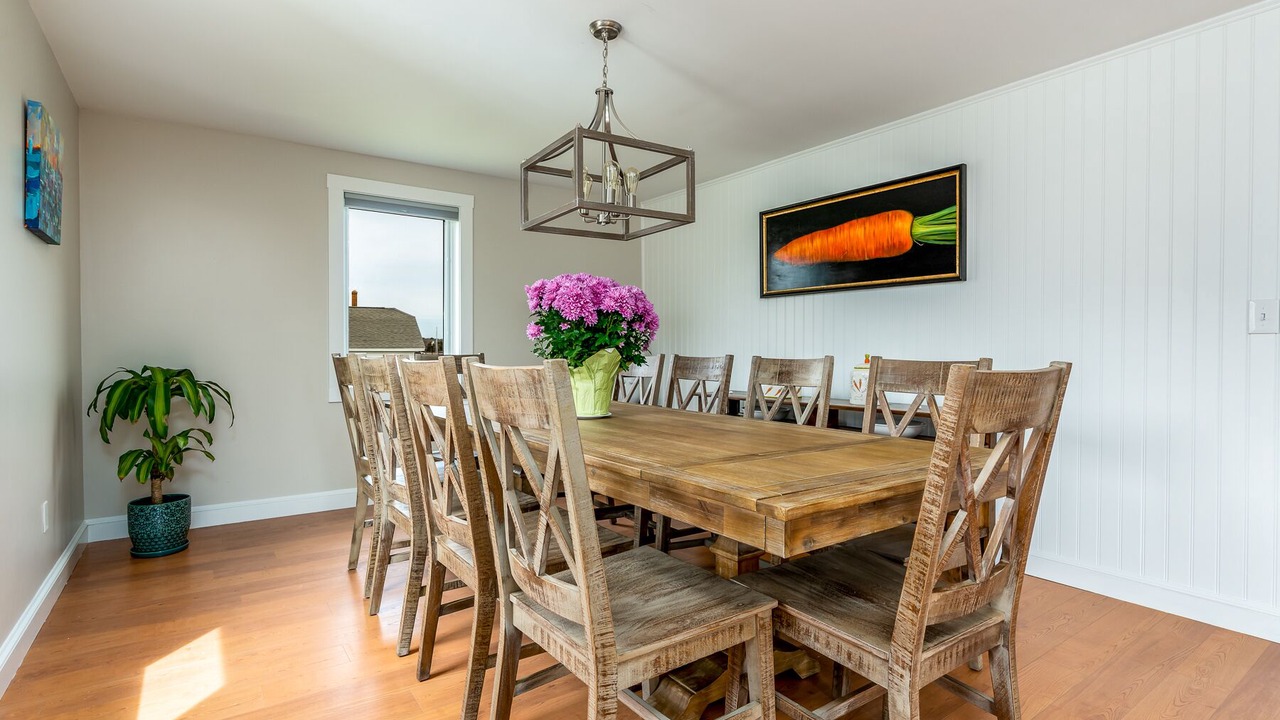 Photo of Bedroom in Pond Cove