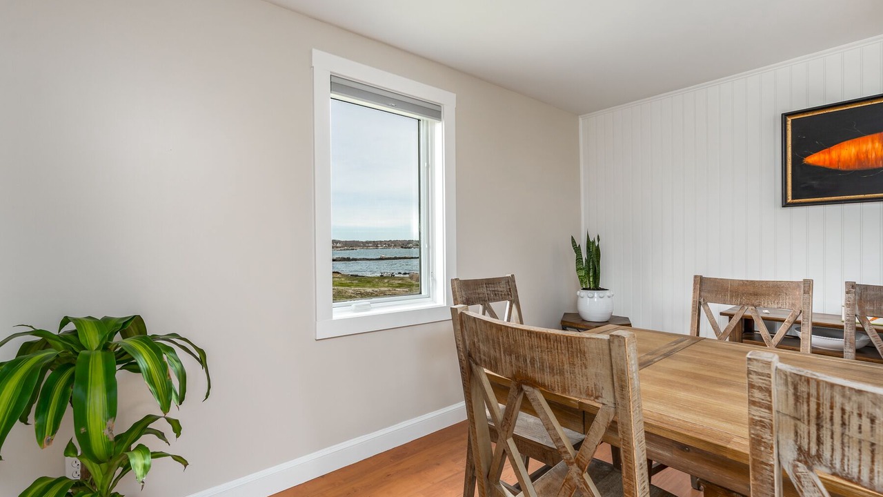 Photo of Bedroom in Pond Cove