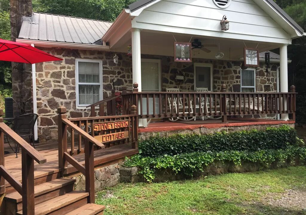 Photo of Outdoor in Madisonville