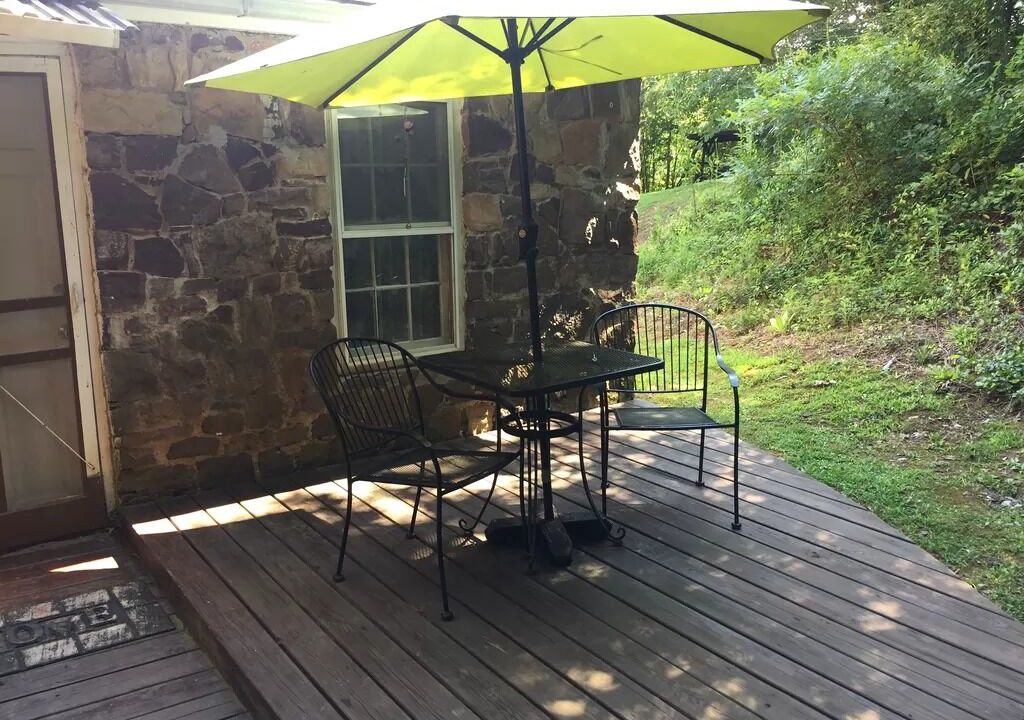 Photo of Outdoor in Madisonville