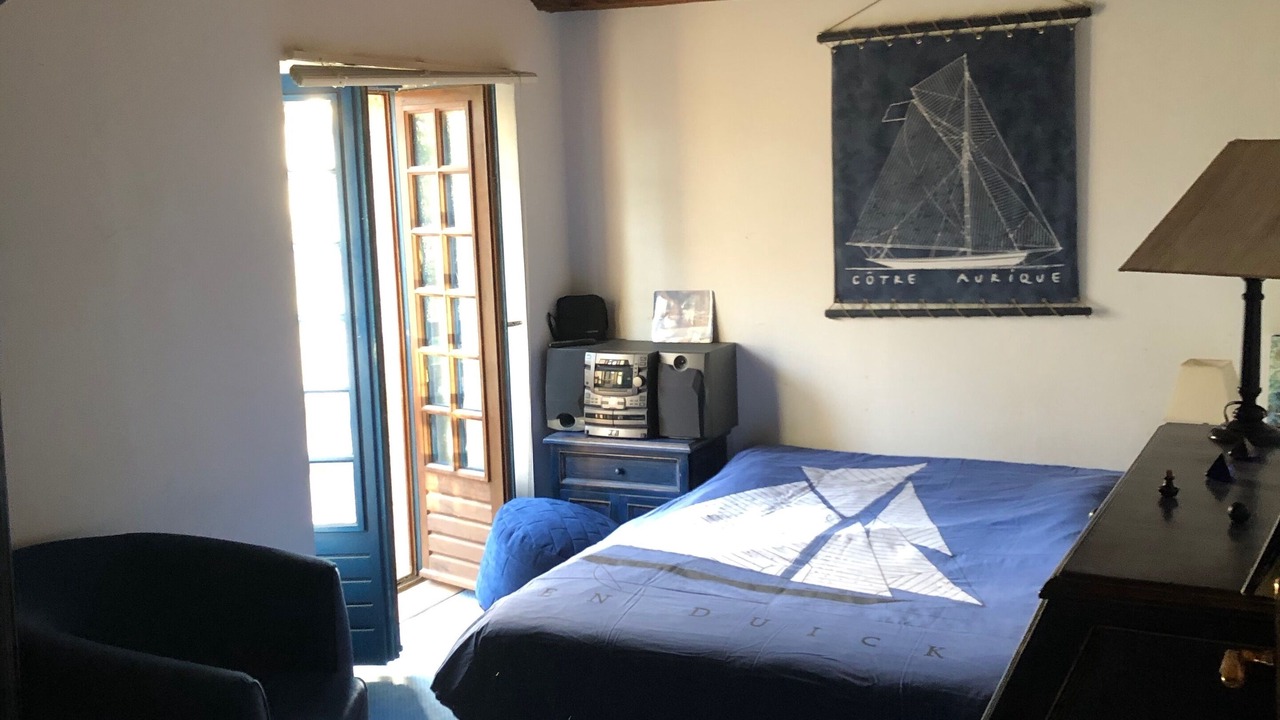Photo of Bedroom in La Vicomte-sur-Rance