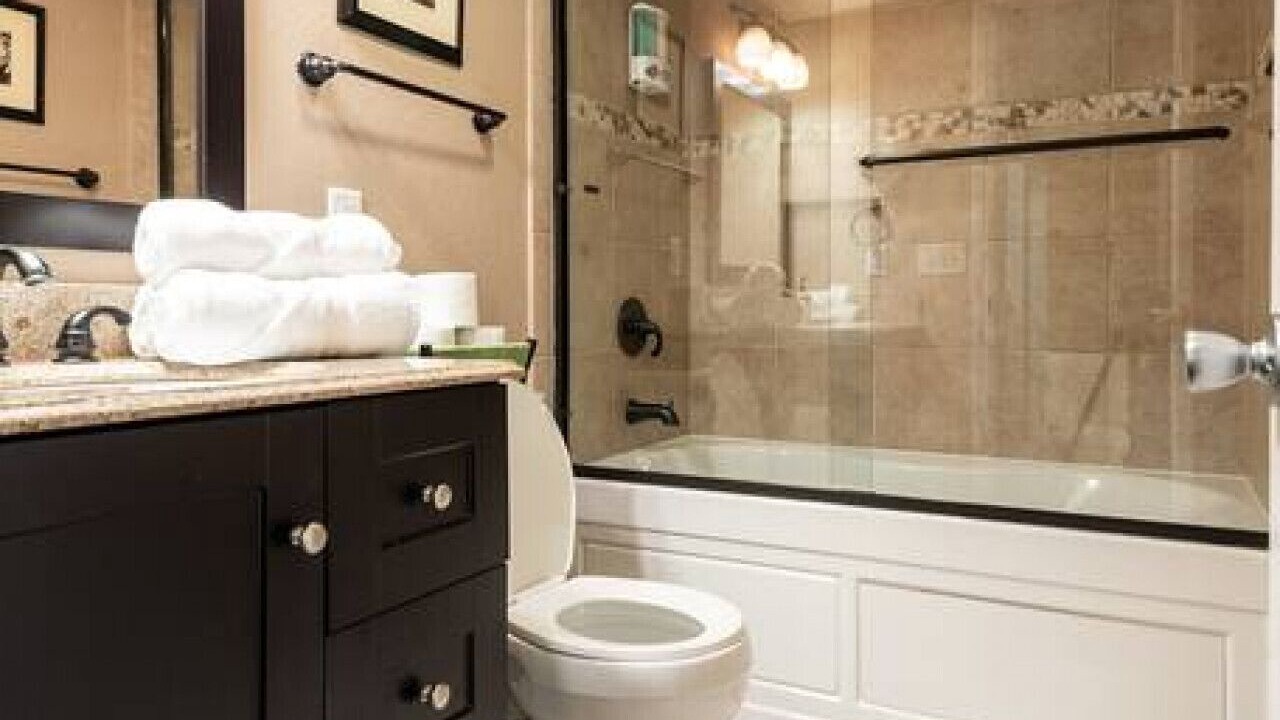 Photo of Bathroom in Lake of the Ozarks