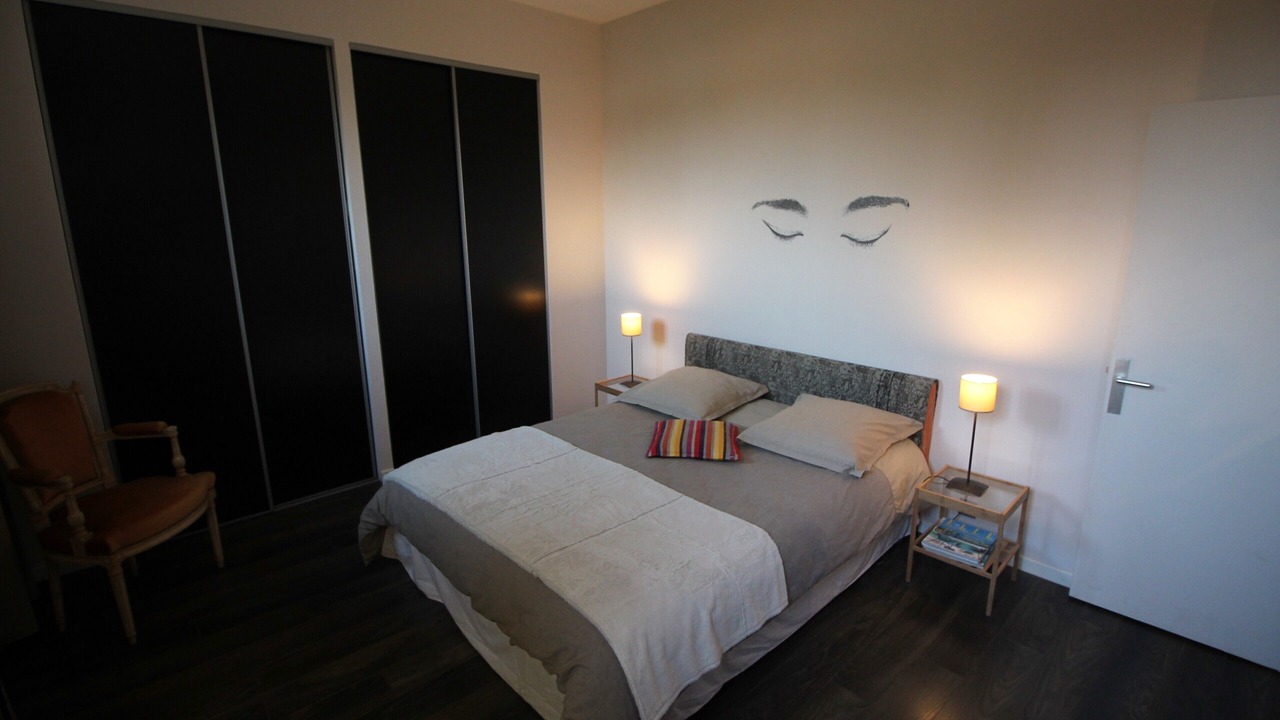 Photo of Bedroom in Thuir