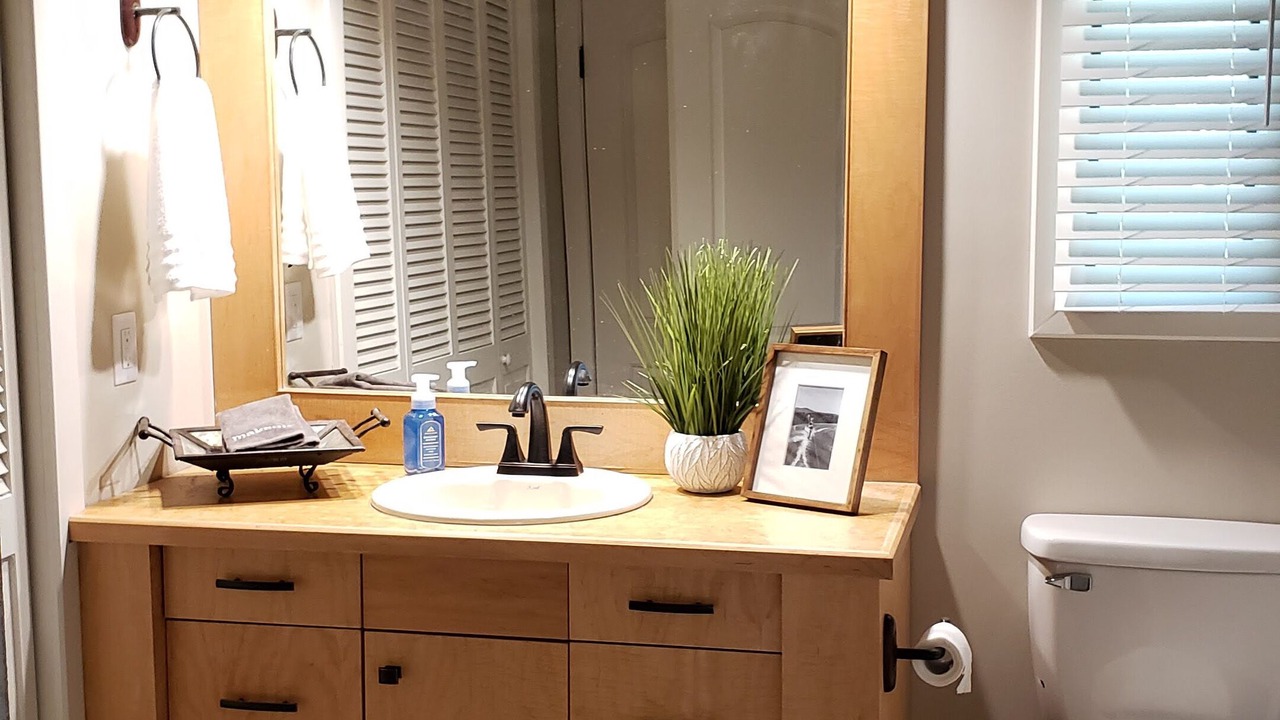 Photo of Bathroom in Mid America