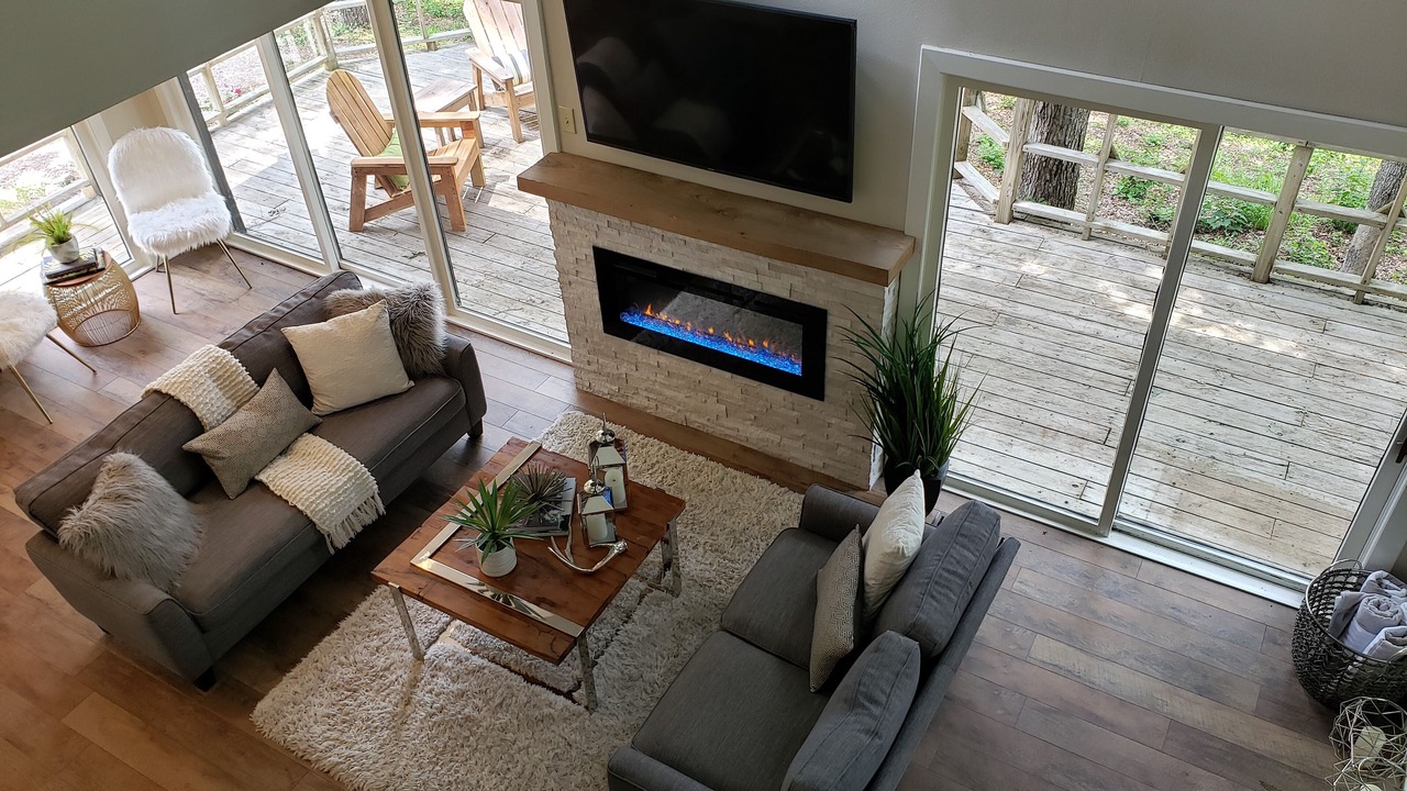 Photo of Livingroom in Mid America