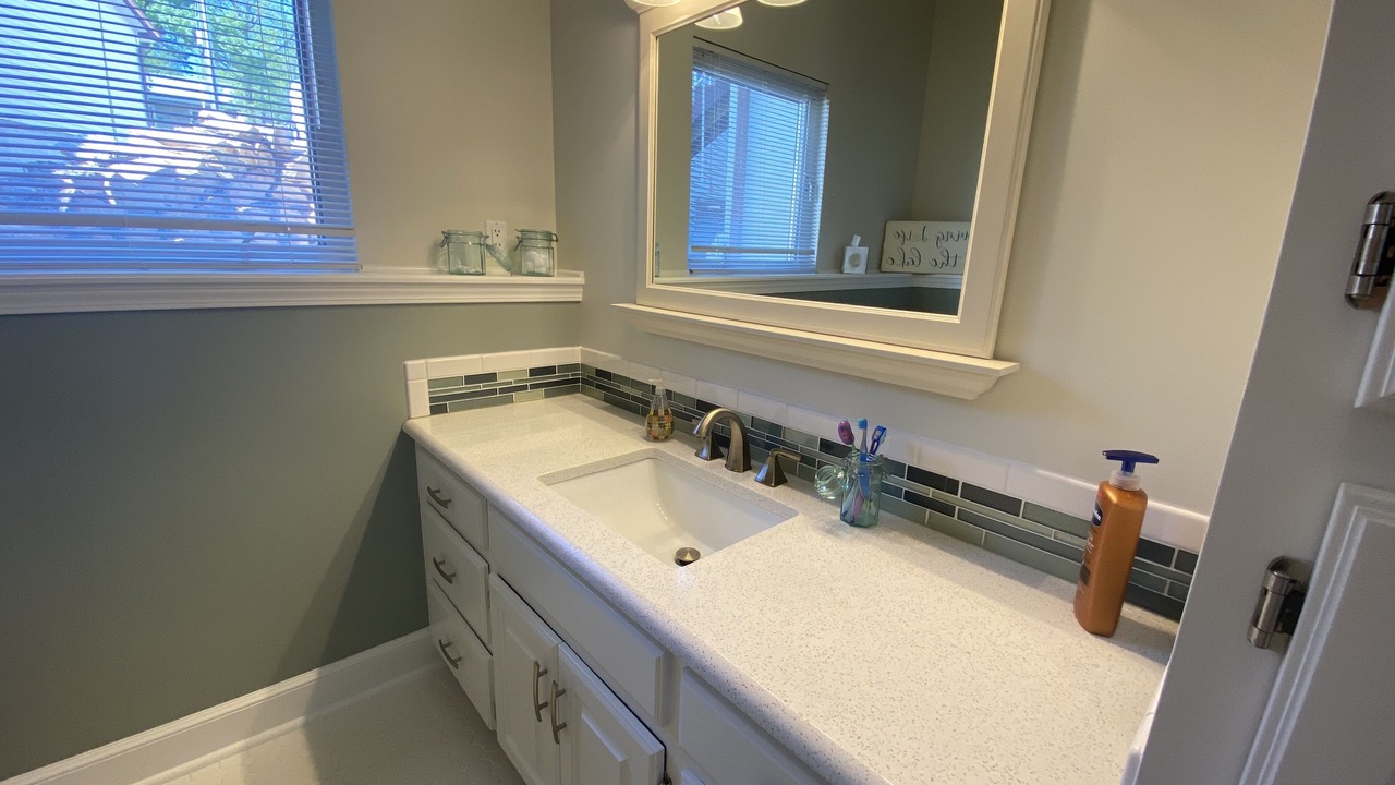 Photo of Bathroom in Sunrise Beach