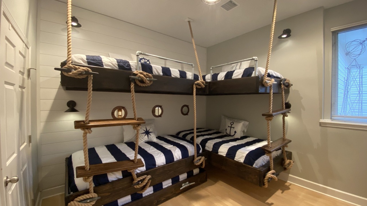 Photo of Bedroom in Sunrise Beach