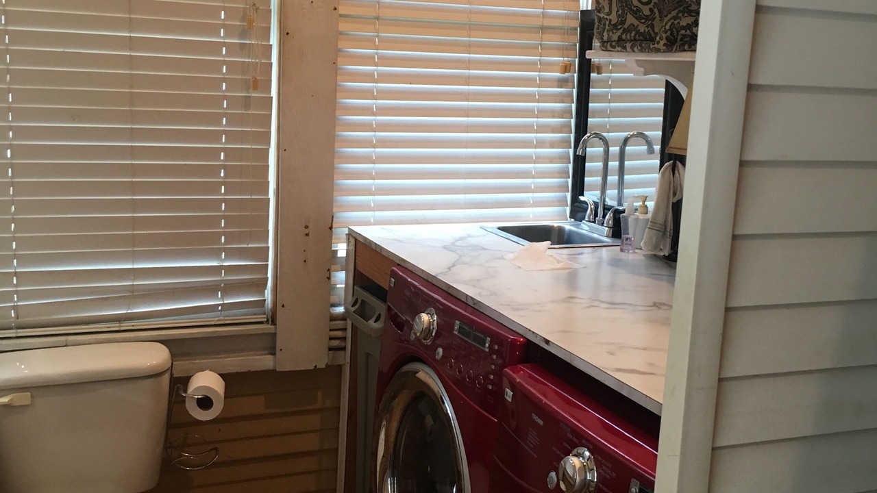 Photo of Bedroom in Orange
