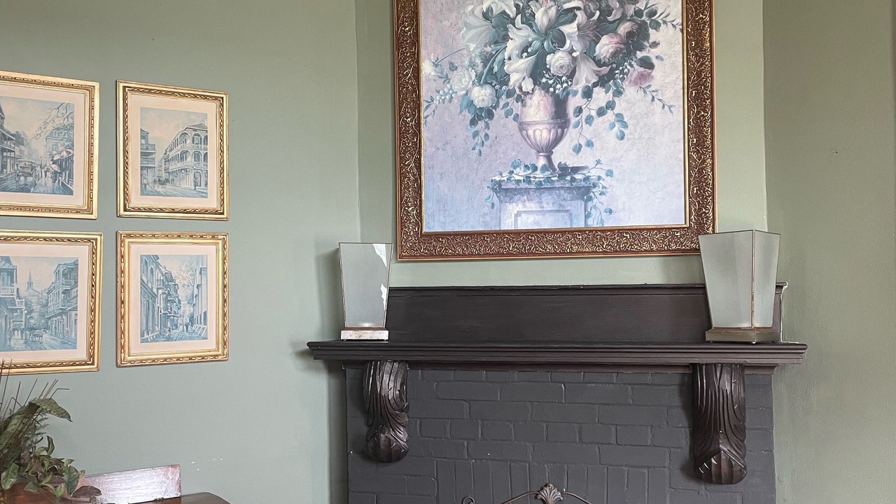 Photo of Livingroom in Orange