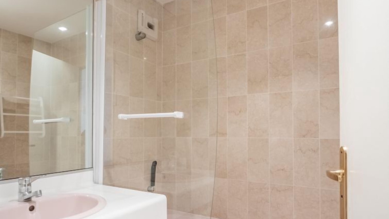 Photo of Bathroom in Courtoisville-Sillon-Moka