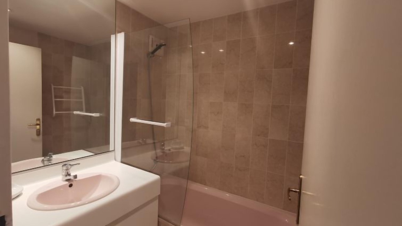 Photo of Bathroom in Courtoisville-Sillon-Moka