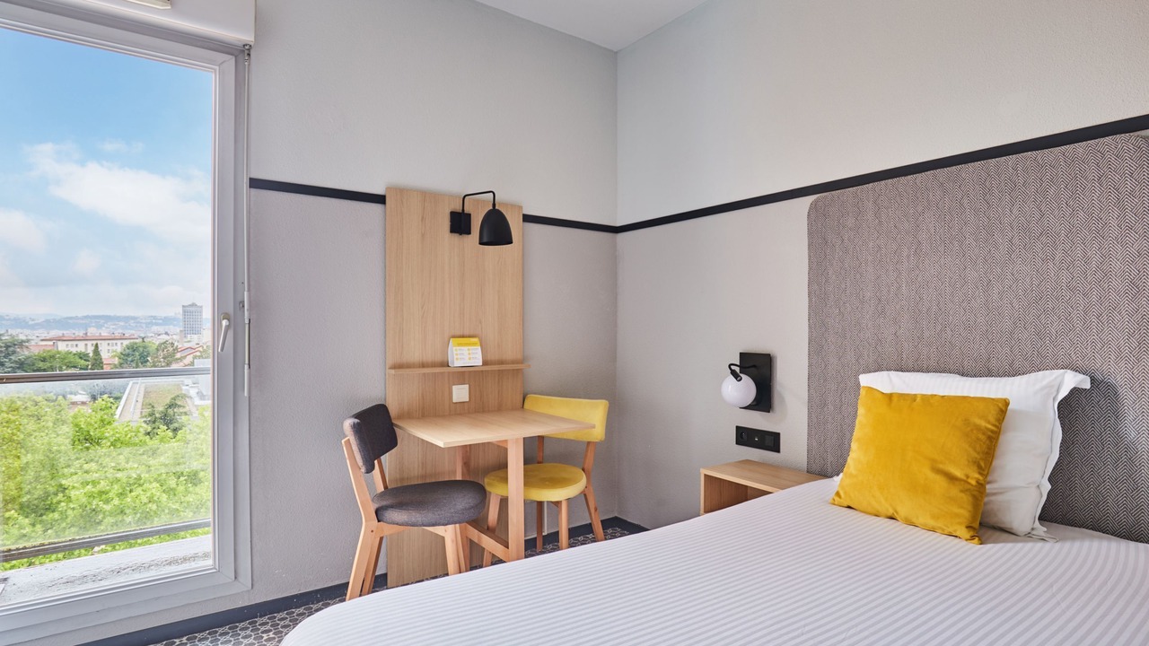 Photo of Bedroom in Feuillat Desgenettes
