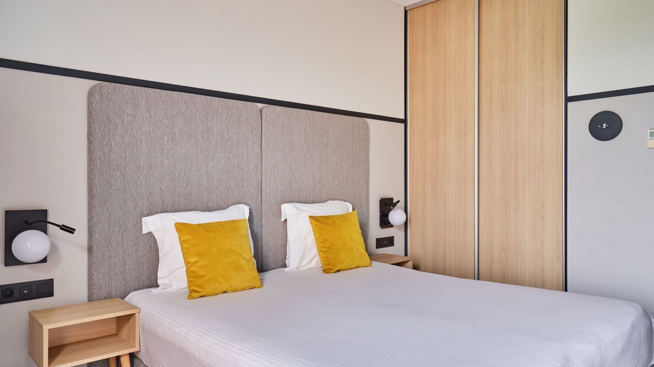 Photo of Bedroom in Feuillat Desgenettes