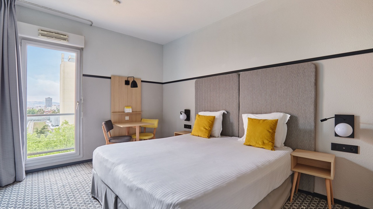Photo of Bedroom in Feuillat Desgenettes