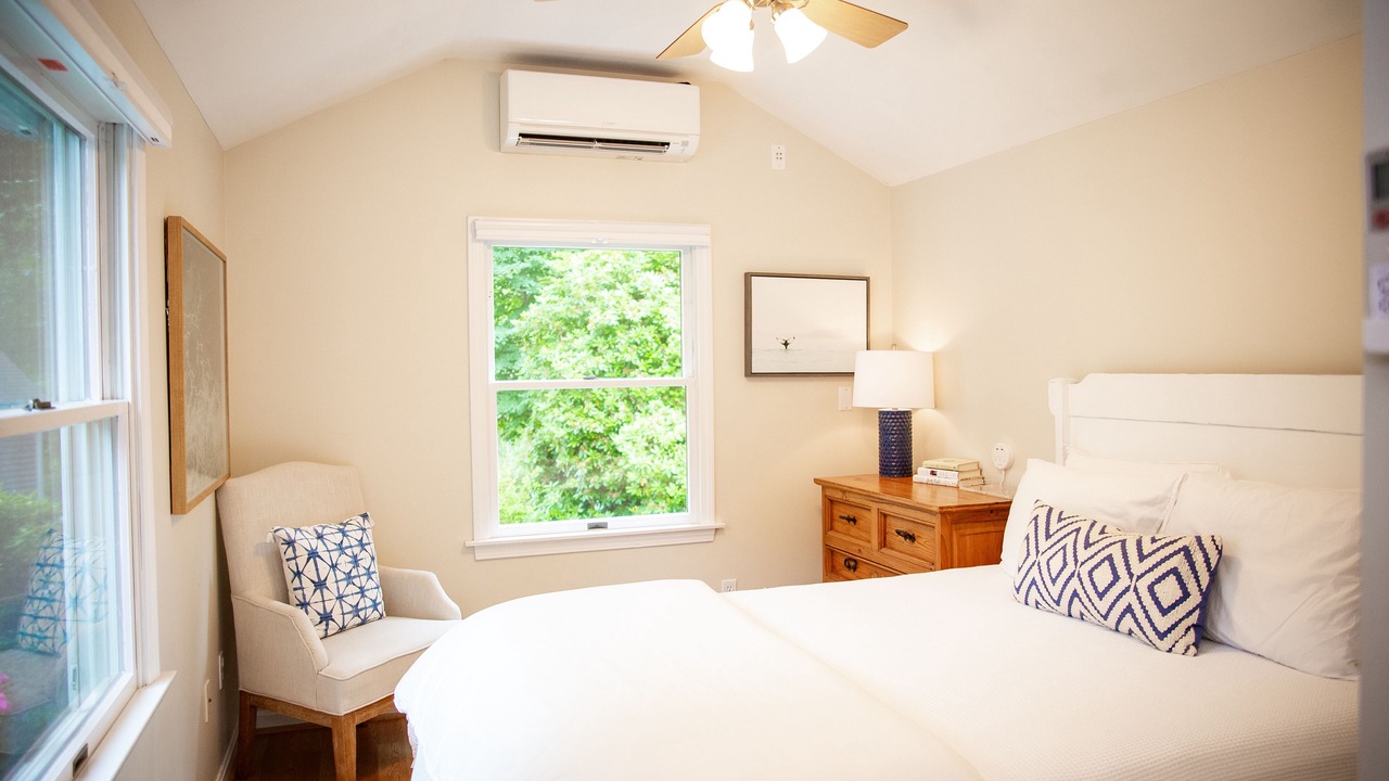 Photo of Bedroom in Orleans