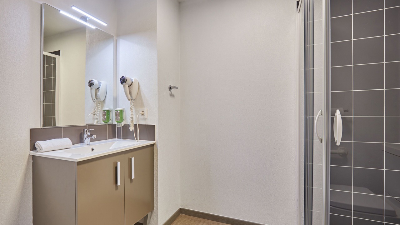 Photo of Bathroom in Les Chutes Lavie