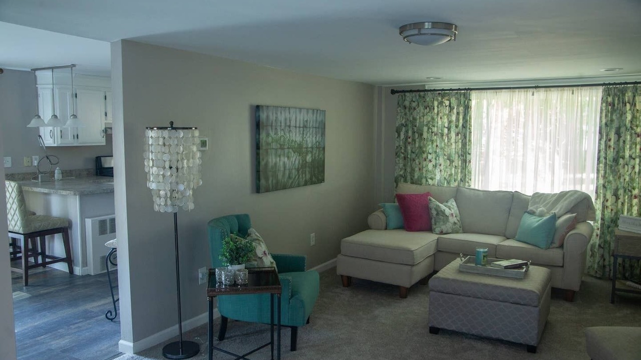 Photo of Livingroom in Thompsonville