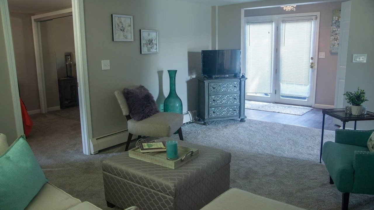 Photo of Livingroom in Thompsonville