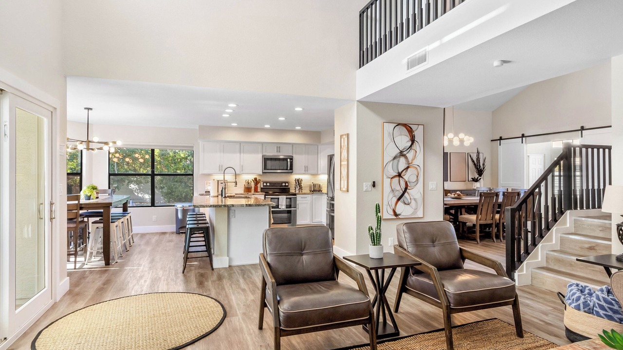 Photo of Bedroom in Paradise Valley Village