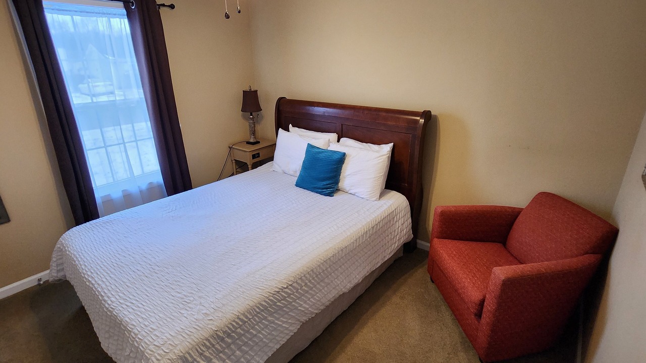 Photo of Bedroom in Oak Grove