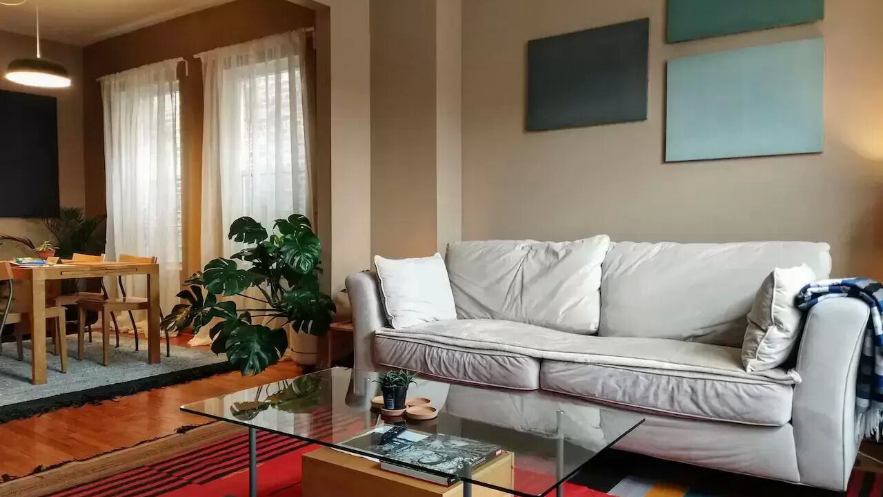 Photo of Livingroom in Pleasant Prairie