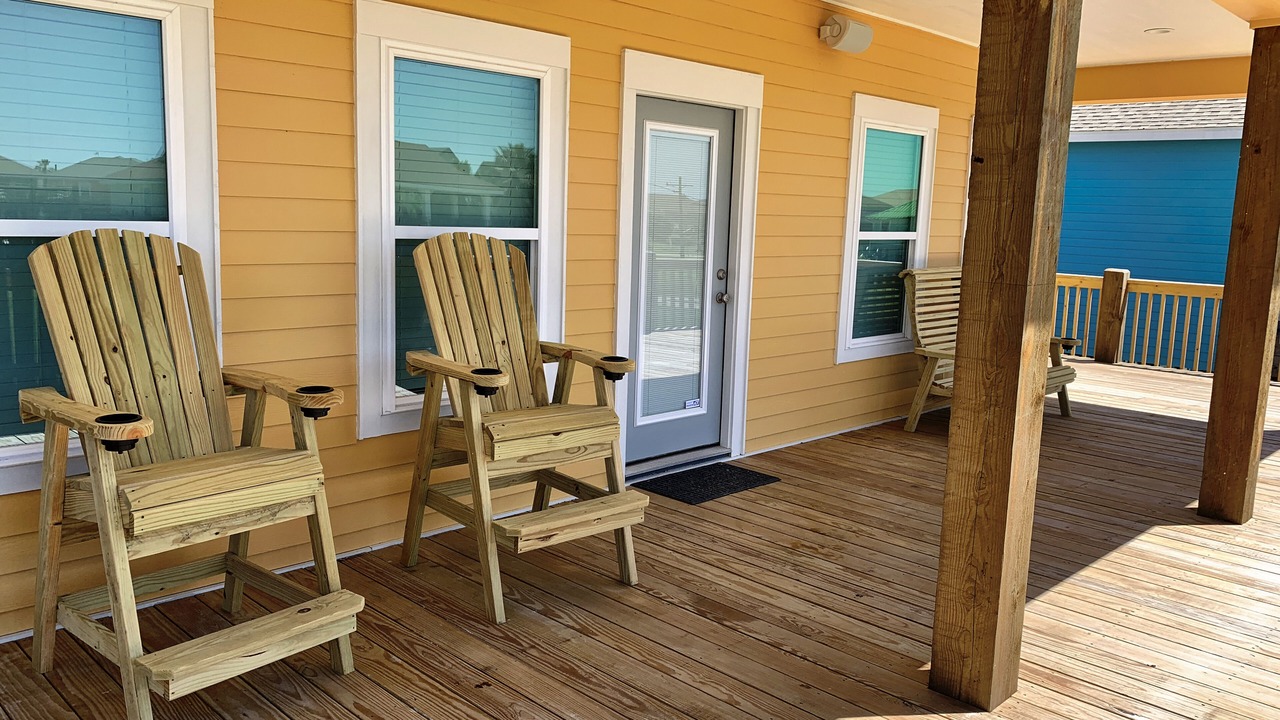 Photo of Patio Balcony in Crystal Beach