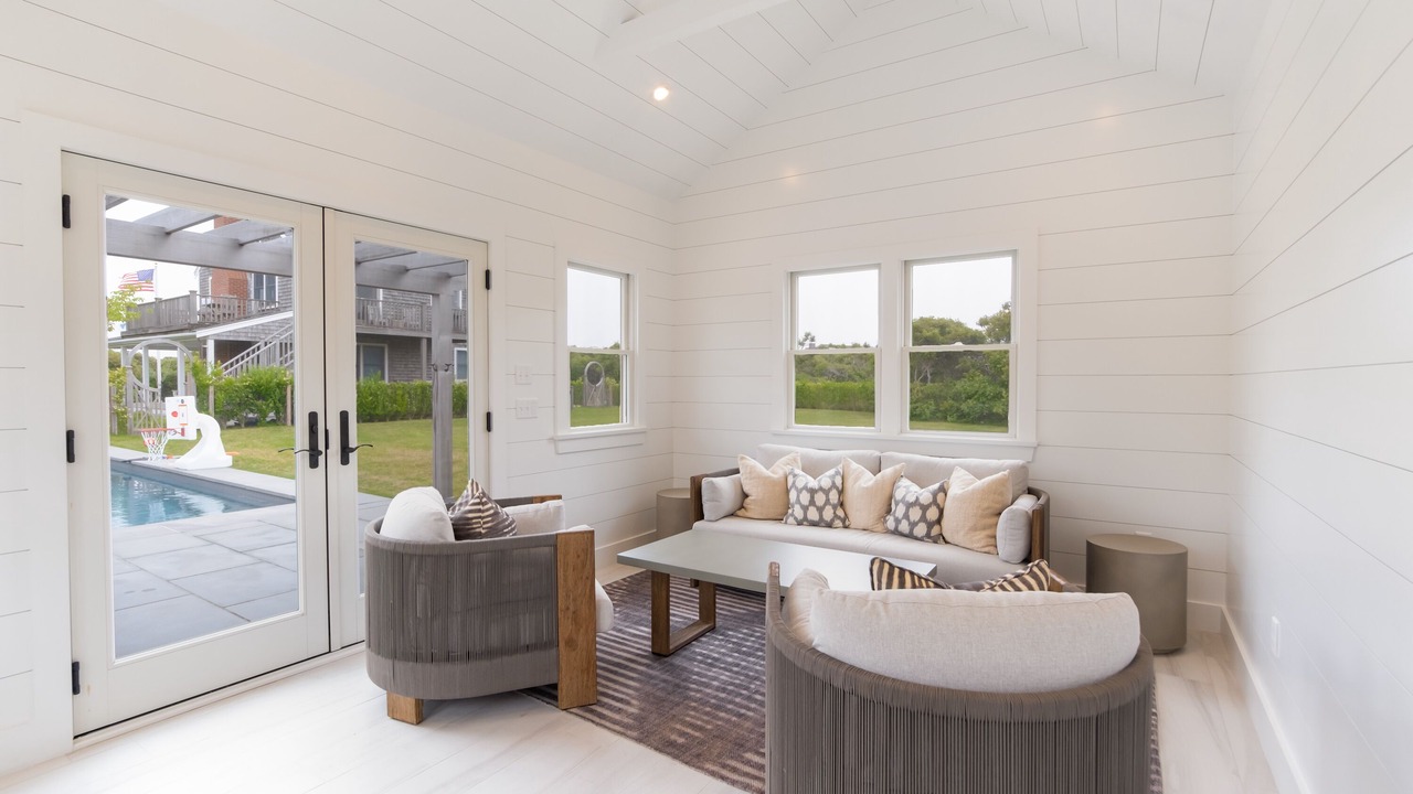Photo of Livingroom in Tom Nevers