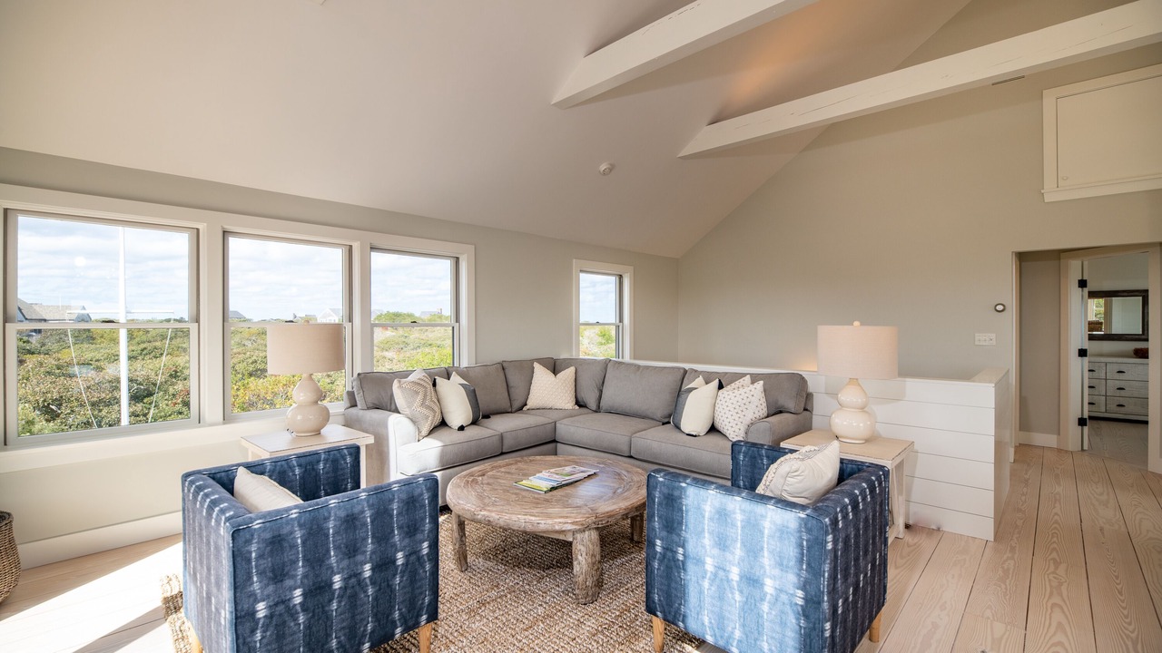 Photo of Livingroom in Tom Nevers